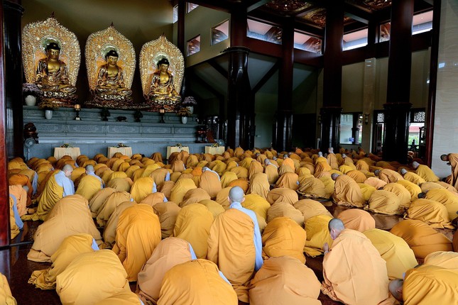 3 tháng An cư kiết hạ đã kết thúc viên mãn, mỗi hành giả trưởng thành hơn trong ngôi nhà Chánh pháp của Đức Thế Tôn