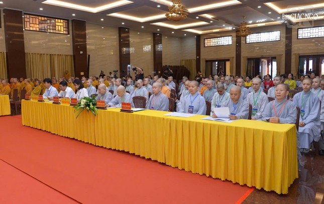 Chư Ni tham dự lễ tổng kết