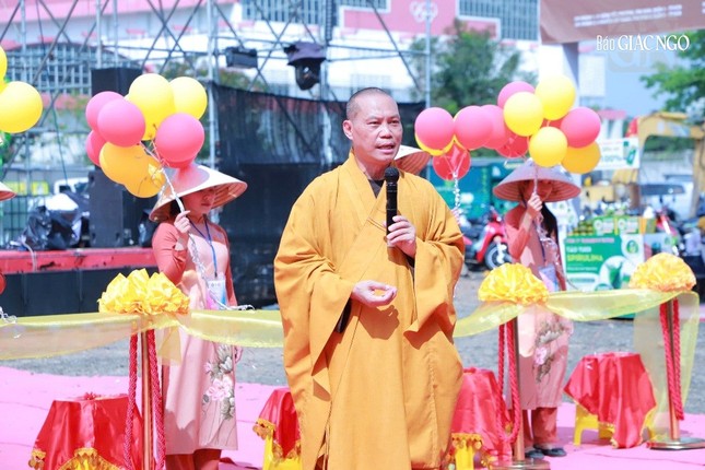 Thượng tọa Thích Trí Chơn phát biểu khai mạc