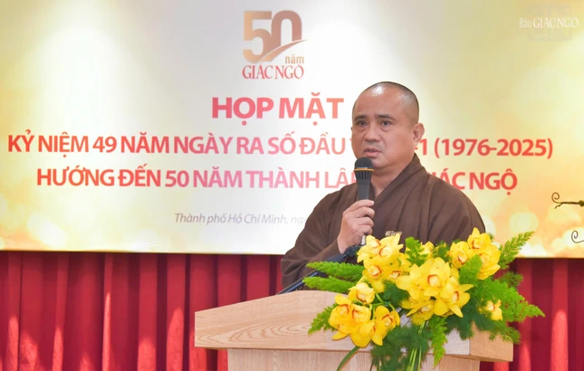 Thượng tọa Thích Tâm Hải đúc kết, để cho Giác Ngộ vững bước đến ngày hôm nay là nhờ sự đóng góp nhiều thế hệ Thượng tọa Thích Tâm Hải đúc kết, để cho Giác Ngộ vững bước đến ngày hôm nay là nhờ sự đóng góp nhiều thế hệ