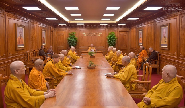 Quang cảnh phiên họp bất thường của Ban Thường trực Hội đồng Chứng minh sáng 4-4-2025