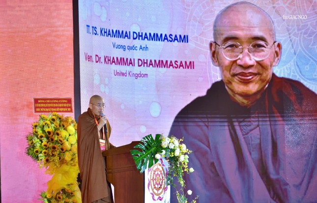 Dưới sự điều hành của Hòa thượng Khammai Dhammasami, lãnh đạo Phật giáo các quốc gia, vùng lãnh thổ lần lượt phát biểu thông điệp Đại lễ Vesak Liên Hiệp Quốc 2025 Dưới sự điều hành của Hòa thượng Khammai Dhammasami, lãnh đạo Phật giáo các quốc gia, vùng lãnh thổ lần lượt phát biểu thông điệp Đại lễ Vesak Liên Hiệp Quốc 2025