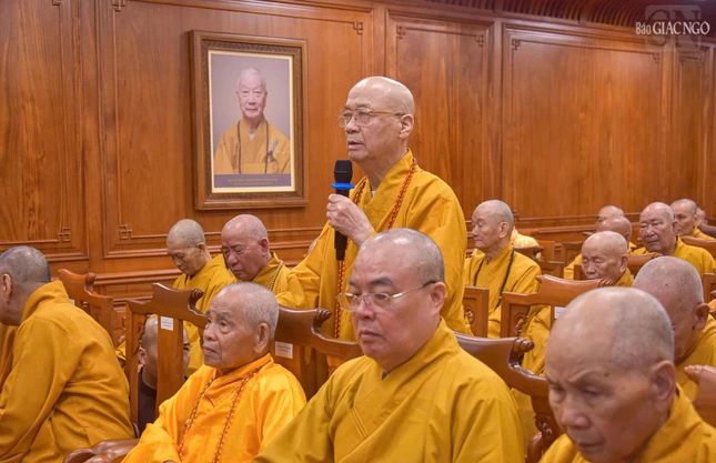 Trưởng lão Hoà thượng Thích Thanh Nhã nêu ý kiến về Đại giới đàn, trách nhiệm giám luật, quyết định người xuất gia, thụ giới