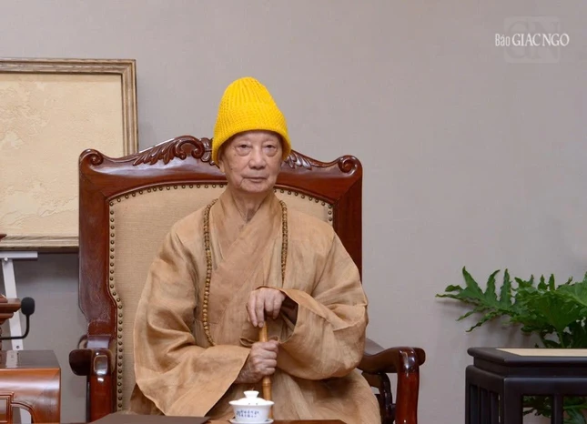 Đức Pháp chủ GHPGVN chủ trì Đức Pháp chủ GHPGVN chủ trì