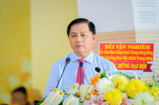 Ông Trần Văn Lâu phát biểu Ông Trần Văn Lâu phát biểu