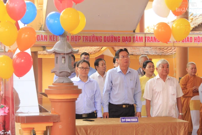 Đại diện Chính quyền tham dự Đại diện Chính quyền tham dự