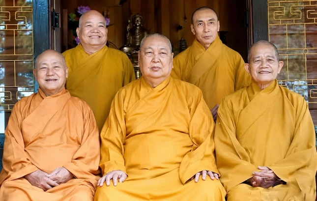 Trưởng lão Hòa thượng Thích Phước Tú là vị đồng sự, hỗ trợ cho Trưởng lão Hòa thượng Thích Đắc Pháp, Trưởng ban Trị sự Phật giáo tỉnh Vĩnh Long từ nhiệm kỳ I đến nhiệm kỳ VII, xây dựng Phật giáo Vĩnh Long phát triển ổn định Trưởng lão Hòa thượng Thích Phước Tú là vị đồng sự, hỗ trợ cho Trưởng lão Hòa thượng Thích Đắc Pháp, Trưởng ban Trị sự Phật giáo tỉnh Vĩnh Long từ nhiệm kỳ I đến nhiệm kỳ VII, xây dựng Phật giáo Vĩnh Long phát triển ổn định
