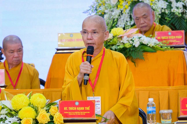 Hòa thượng Thích Hạnh Thể, Trưởng ban Trị sự Phật giáo tỉnh thay mặt chư tôn đức Ban Thường trực Ban Trị sự GHPGVN tỉnh Khánh Hòa, nhiệm kỳ 2022-2027 tuyên bố mãn nhiệm