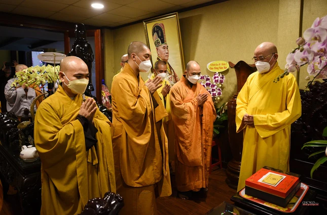 Hòa thượng Thích Lãng Huỳnh an lòng trước sự đoàn kết của các thành viên Ban Trị sự Phật giáo quận 7
