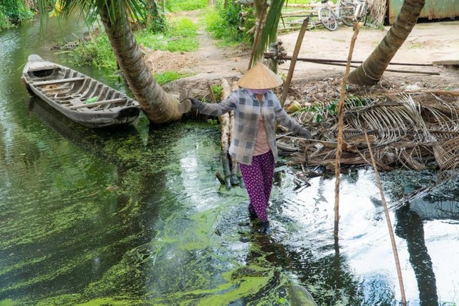 Cầu giao thông nông thôn số 66 sẽ giúp bà con nơi đây đi lại, giao thương thuận tiện hơn