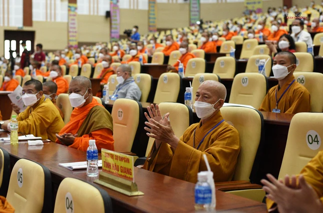 Đại diện Ban Trị sự các tỉnh thành đến tham dự