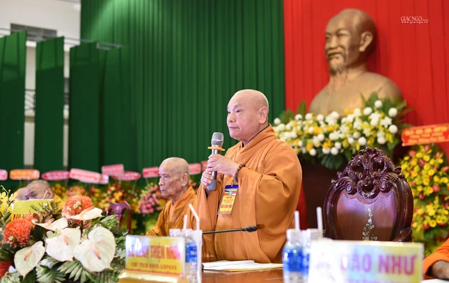 Hòa thượng Thích Thiện Nhơn ban đạo từ