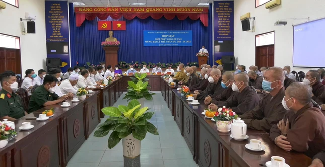 Toàn cảnh buổi họp mặt