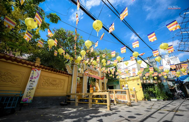 Linh Quang tịnh xá, nơi diễn ra đại lễ Phật đản của Tăng Ni, Phật tử quận 4 vào ngày 8-4 Âm lịch sắp tới