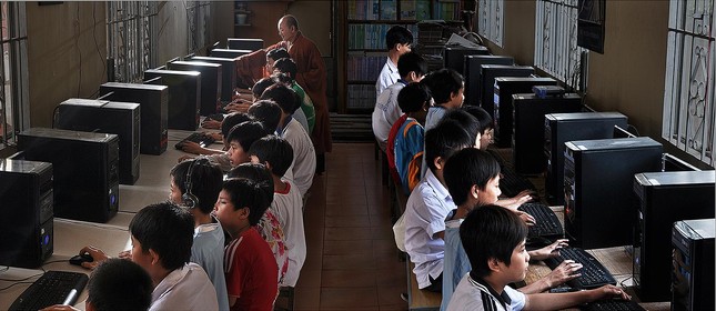 Giải ba của tác giả Nguyễn Hữu Tuấn với tựa đề "Lớp học tình thương"