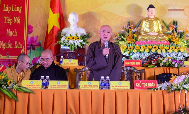 Hòa thượng Thích Huệ Thông lấy ý kiến thông qua danh sách nhân sự dự kiến