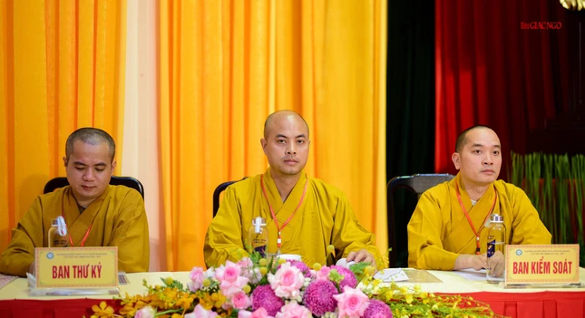 Ban Thư ký và Kiểm soát Ban Thư ký và Kiểm soát