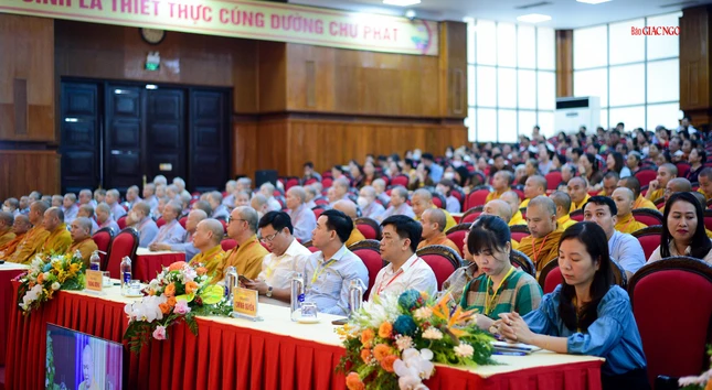 Chính quyền tham dự Chính quyền tham dự