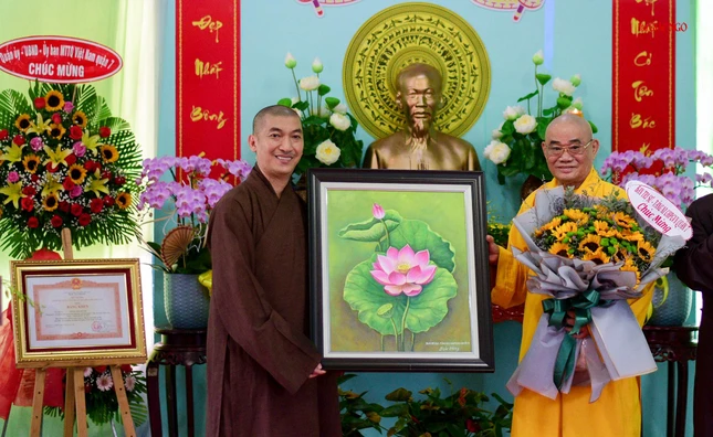 Ban Trị sự Phật giáo quận 7 tri ân sự chỉ đạo của Hòa thượng trong thời gian qua