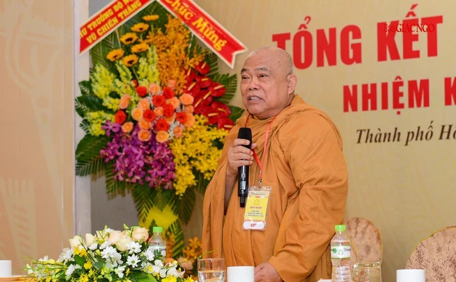Hòa thượng Thích Giác Toàn bày tỏ vui mừng với sự đoàn kết, hòa hợp của các thành viên trong Ban Văn hóa Trung ương