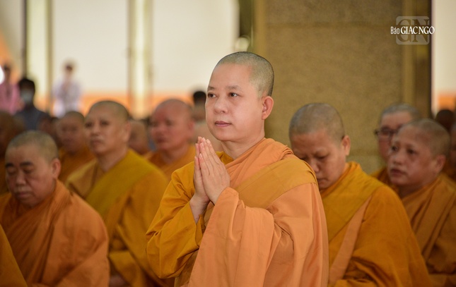 Chư Ni tham dự lễ tưởng niệm