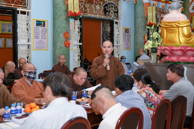 Buổi họp nhận được nhiều ý kiến đóng góp của Tăng Ni, đại diện chính quyền quận