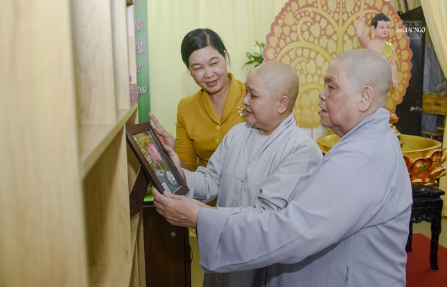 Tham quan "Không gian văn hóa Hồ Chí Minh" tại Ni viện Pháp Hoa (P.Cô Giang, Q.1)