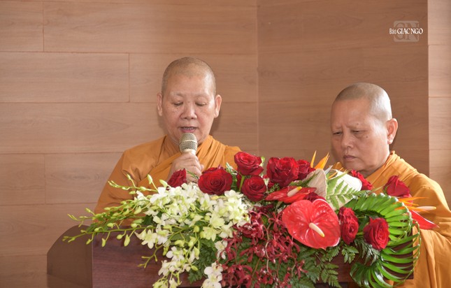 Ni sư Thích nữ Tiến Liên phát biểu khai mạc