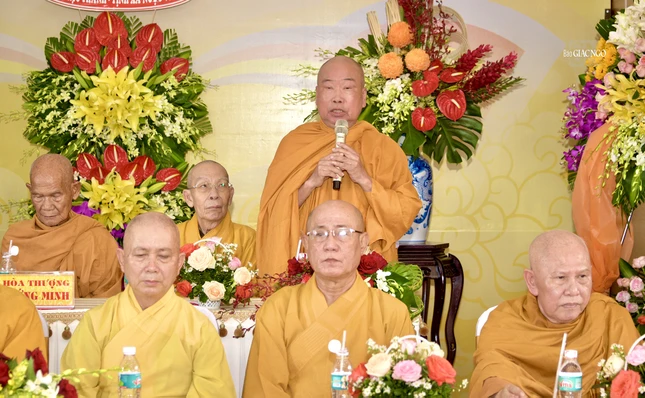 Hoà thượng Thích Giác Pháp ban huấn từ