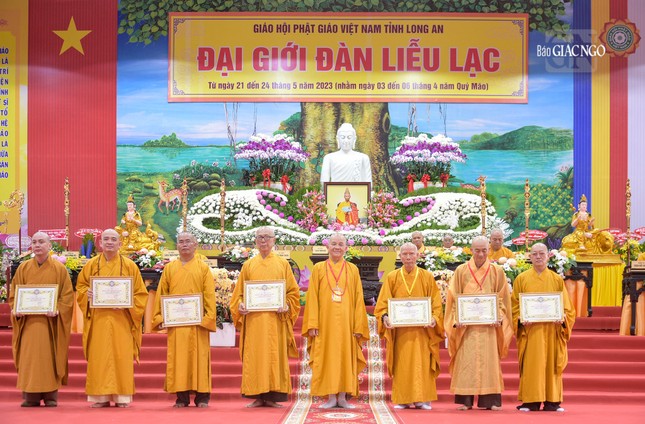 Ban Trị sự GHPGVN tỉnh Long An tri ân chư tôn đức