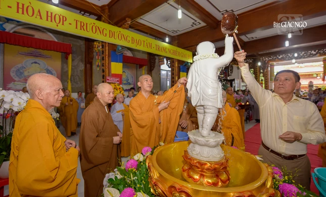 Nghi thức Tắm Phật