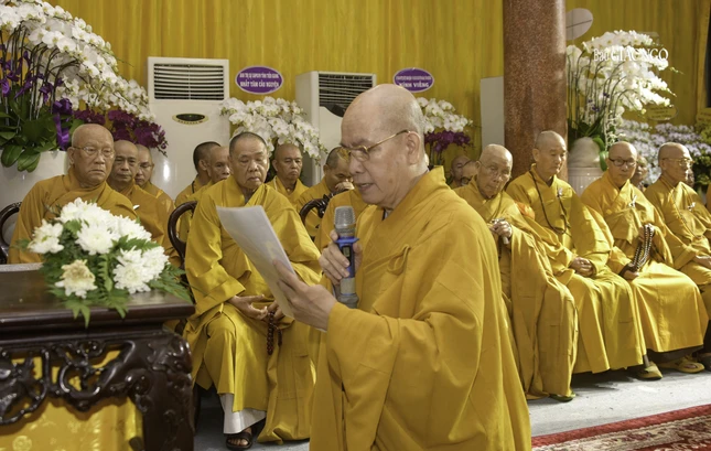 Hòa thượng Thích Tắc Huê dâng lời tưởng niệm