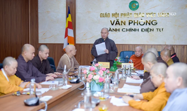 Thượng tọa Thích Đức Thiện phát biểu đúc kết Thượng tọa Thích Đức Thiện phát biểu đúc kết