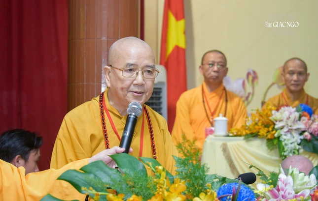 Hòa thượng Thích Khế Chơn phát biểu khai mạc