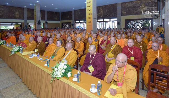 Chư tôn đức Hệ phái Phật giáo Nam tông, Khất sĩ tham dự