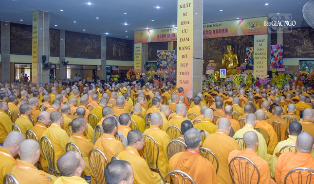 Quang cảnh buổi lễ sáng nay, 8-11, tại pháp viện Minh Đăng Quang (TP.Thủ Đức, TP.HCM)