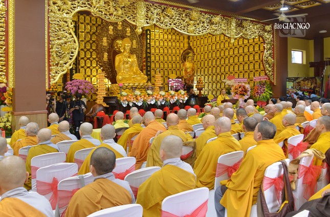 Quang cảnh buổi lễ Quang cảnh buổi lễ