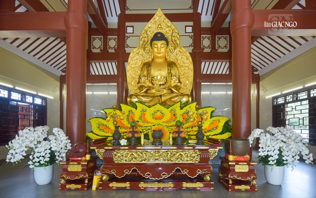 Chánh điện chùa Phổ Quang (Q.Tân Bình)