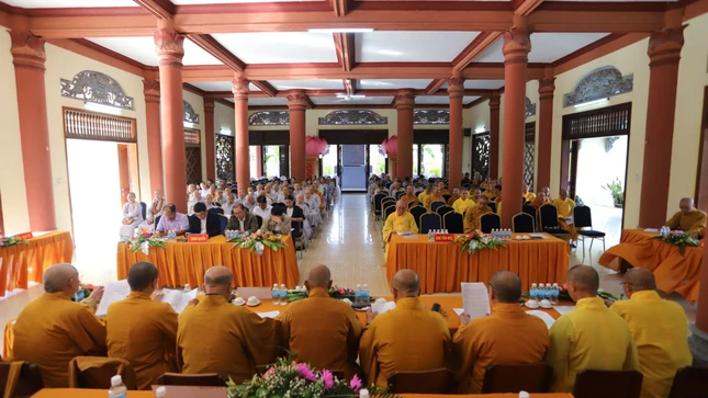 Toàn cảnh hội nghị Toàn cảnh hội nghị