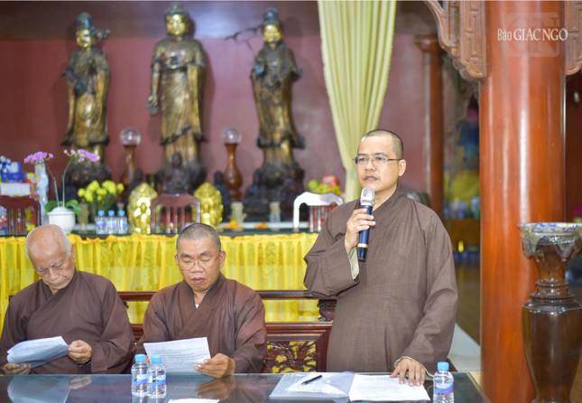 Thượng toạ Thích Đức Thông phổ biến kế hoạch tổ chức Đại lễ Phật đản và An cư kiết hạ Phật lịch 2568 của Ban Trị sự Phật giáo H.Nhà Bè