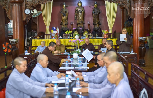 Các thành viên tham dự