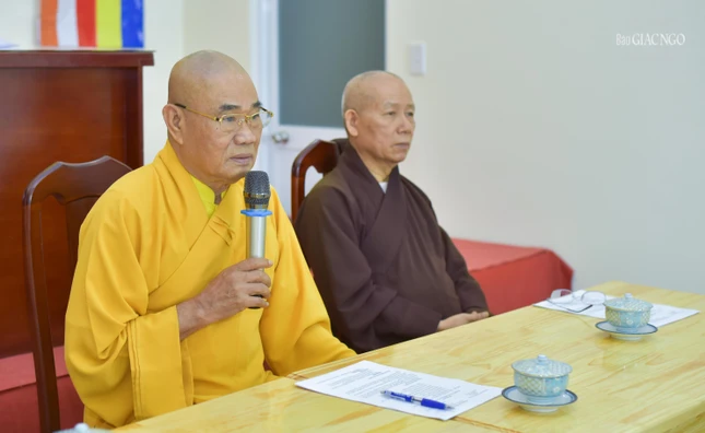 Trưởng lão Hoà thượng Thích Lãng Huỳnh phát biểu khai mạc