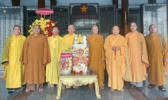 Đây là hoạt động nằm trong chương trình Đại lễ Phật đản Phật lịch 2568 do Ban Trị sự GHPGVN H.Nhà Bè tổ chức Đây là hoạt động nằm trong chương trình Đại lễ Phật đản Phật lịch 2568 do Ban Trị sự GHPGVN H.Nhà Bè tổ chức