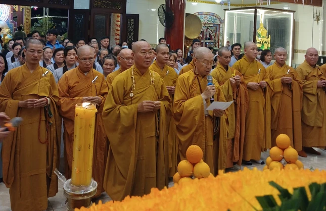 Ban Trị sự GHPGVN Q.8 tổ chức lễ tưởng niệm Tổng Bí thư Nguyễn Phú Trọng tại chùa Quan Âm