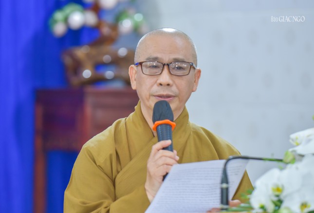 Thượng tọa Thích Tâm Chơn phát biểu