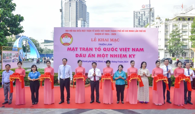 Khai mạc triển lãm ảnh chào mừng Đại hội đại biểu MTTQVN TP.HCM lần thứ XII, với chủ đề “Mặt trận Tổ quốc Việt Nam - Dấu ấn một nhiệm kỳ”