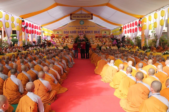 Toàn cảnh Lễ khai mạc Đại giới đàn Nhựt Huệ