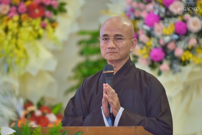 Thượng tọa Thích Thiện Quý phát biểu