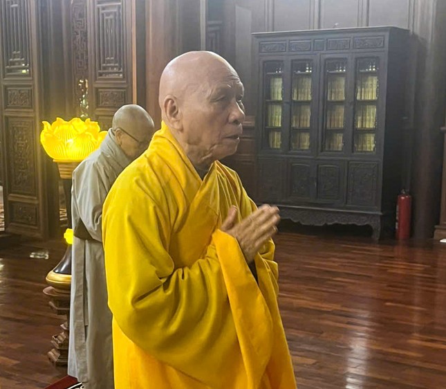 Trưởng lão Hòa thượng Thích Giác Quang tham dự tưởng niệm