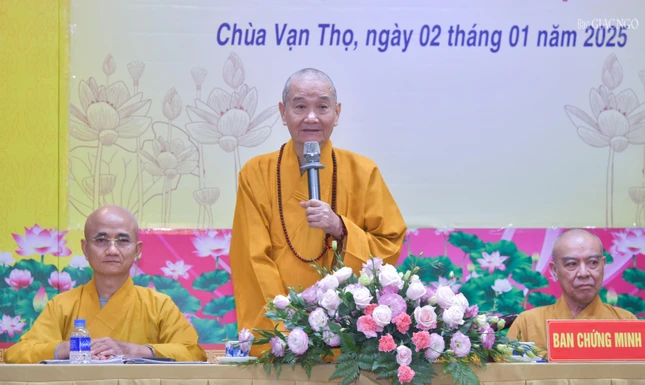 Trưởng lão Hòa thượng Thích Thanh Hùng ban đạo từ